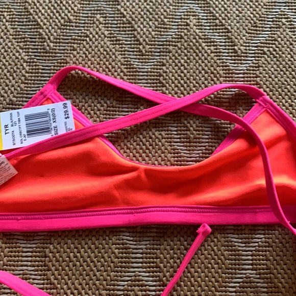 TYR bikini top - Picture 3 of 3